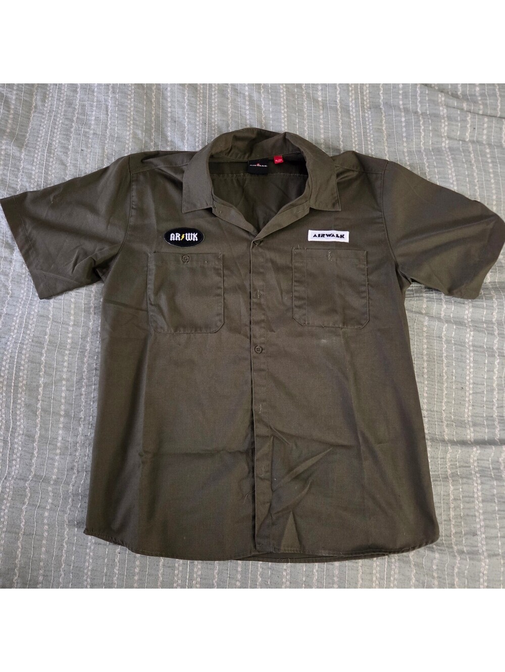 Airwalk olive short sleeve button front shirt